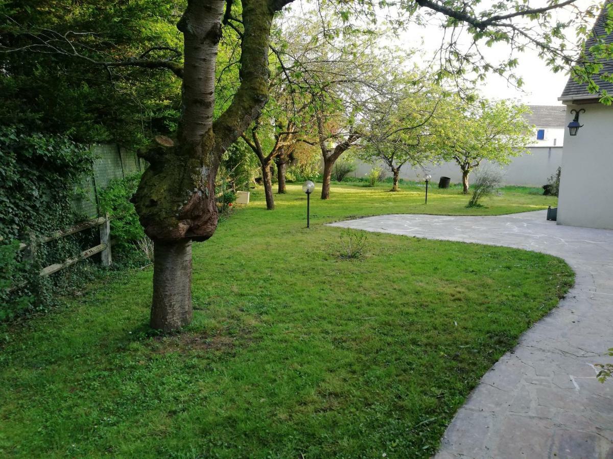 Karmel Avenue Des 2 Chateaux Hotel Guermantes Luaran gambar